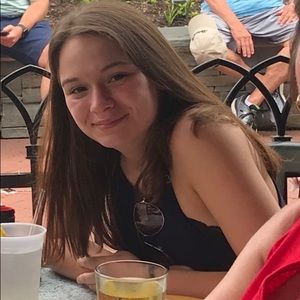 Meet your Posher, Shelby